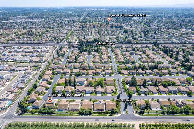 1705 Avignon Ln, Modesto, CA 95356