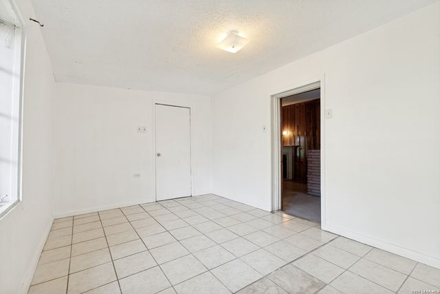 411 SCHOOL ST, San Antonio, TX 78210