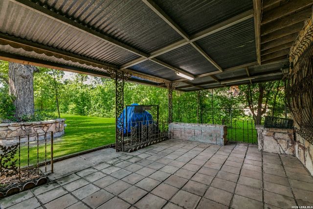 411 SCHOOL ST, San Antonio, TX 78210