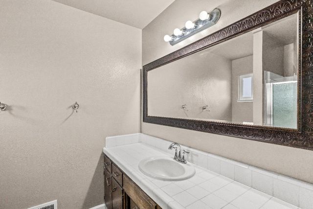 1713 Pikake, Ceres, CA 95307