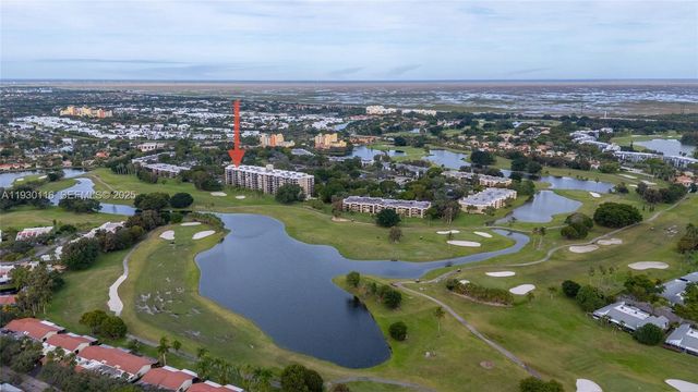 16300 Golf Club Rd 316, Weston, FL 33326