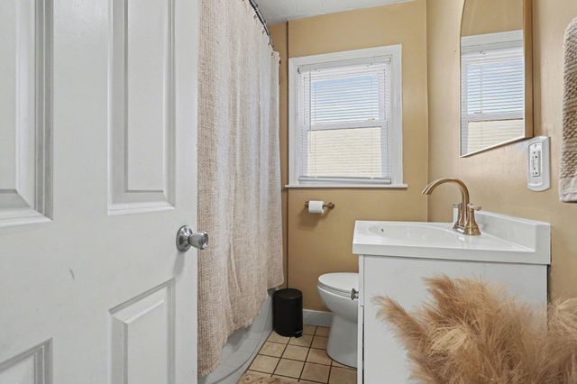 3225 Dearborn Avenue, Kalamazoo, MI 49048