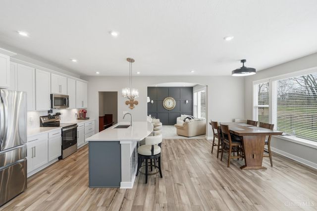 1261 Trailhead Place, Harrison, OH 45030