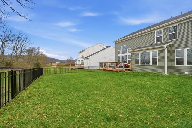 1261 Trailhead Place, Harrison, OH 45030