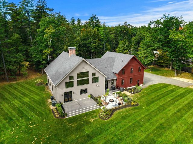 136 Washington St, Boxford, MA 01921