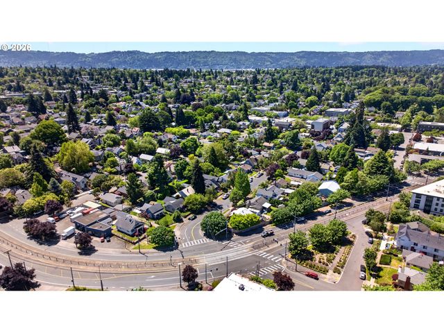 1515 N KILPATRICK St, Portland, OR 97217