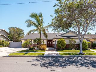 5202 Berkeley, Westminster, CA 92683