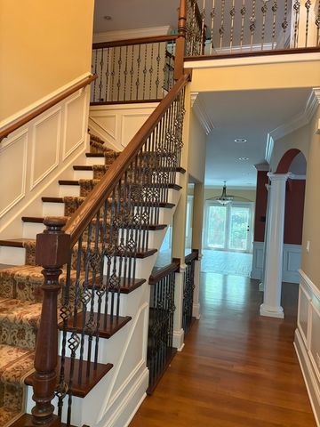 434 W Benton Avenue, Naperville, IL 60540