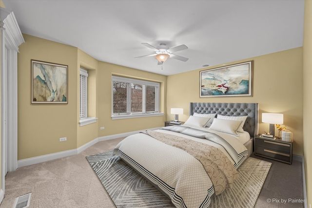 434 W Benton Avenue, Naperville, IL 60540