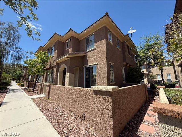 10221 Delray Beach Avenue 102, Las Vegas, NV 89129
