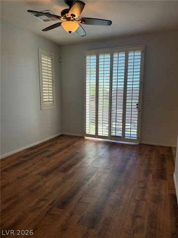 10221 Delray Beach Avenue 102, Las Vegas, NV 89129