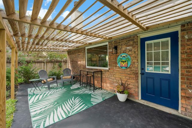 2714 Vancouver DR, Corpus Christi, TX 78414