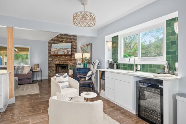2714 Vancouver DR, Corpus Christi, TX 78414