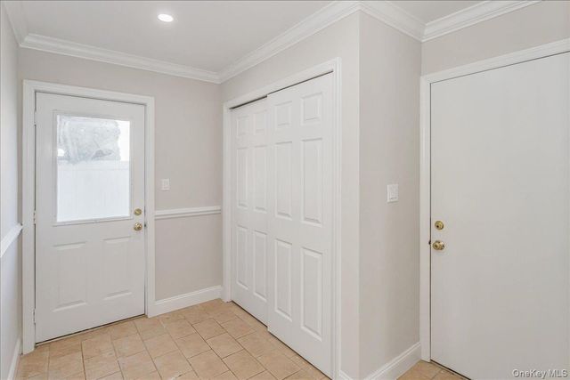 20 Shirley Court, Commack, NY 11725