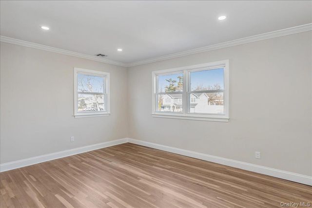 20 Shirley Court, Commack, NY 11725