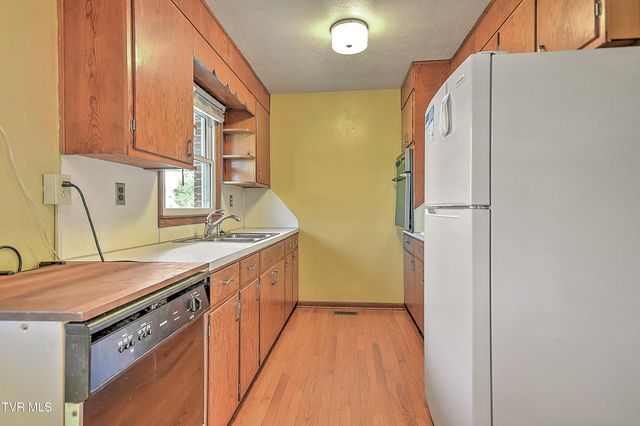 133 Fairfax Road, Kingsport, TN 37660