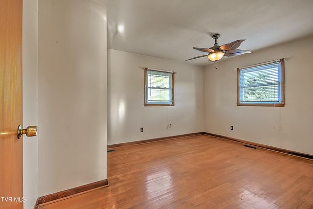 133 Fairfax Road, Kingsport, TN 37660