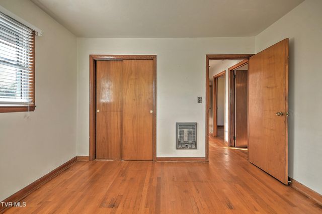 133 Fairfax Road, Kingsport, TN 37660