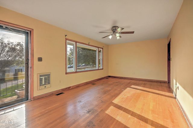 133 Fairfax Road, Kingsport, TN 37660