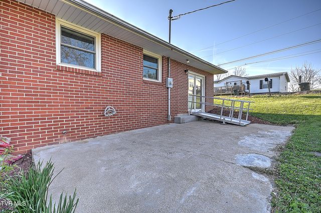 133 Fairfax Road, Kingsport, TN 37660