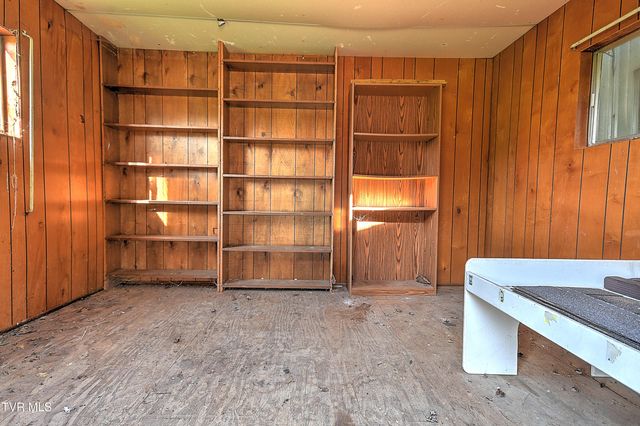 133 Fairfax Road, Kingsport, TN 37660