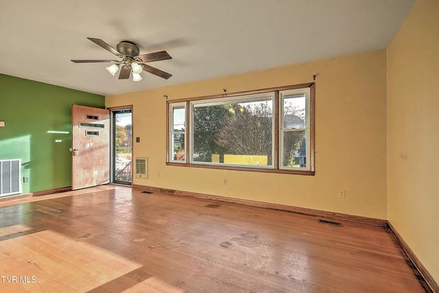 133 Fairfax Road, Kingsport, TN 37660