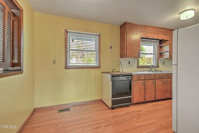 133 Fairfax Road, Kingsport, TN 37660