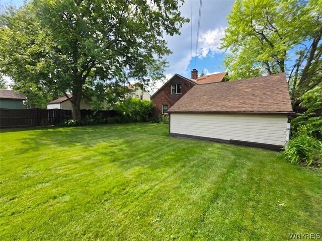 389 Stillwell Avenue, Tonawanda, NY 14217
