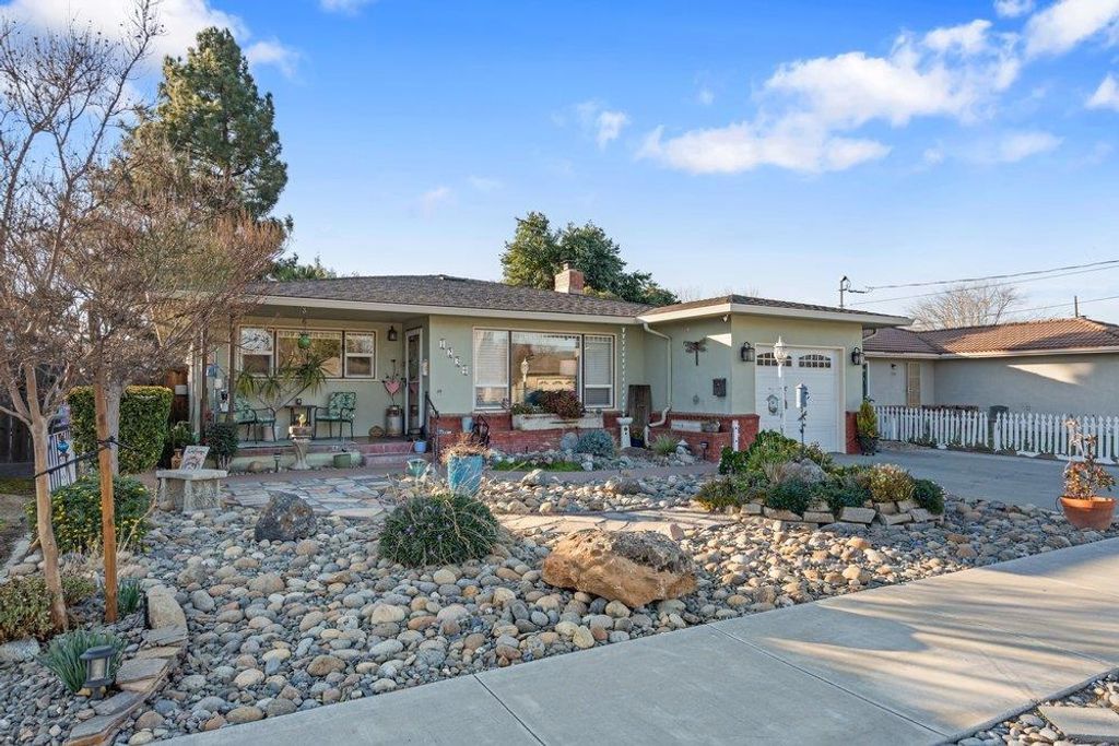 Image 1 of property listing at Address unavailable.