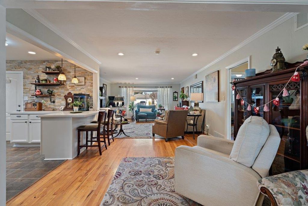 Image 18 of property listing at 1234 Suiter Street, Hollister, CA 95023