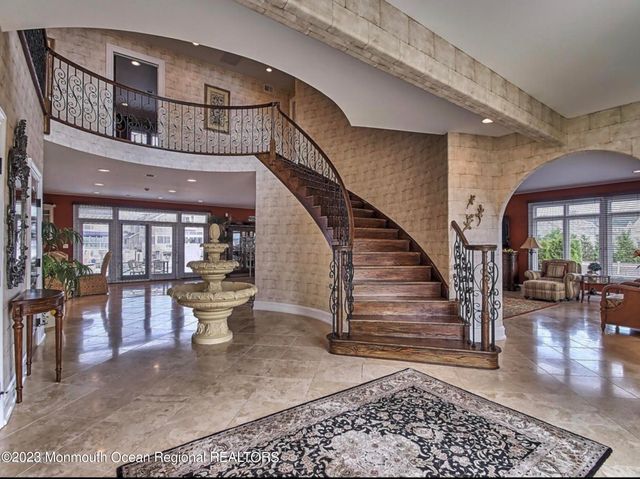 220 Pointe Drive, Mantoloking, NJ 08738