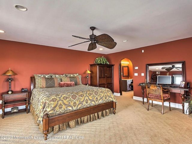 220 Pointe Drive, Mantoloking, NJ 08738