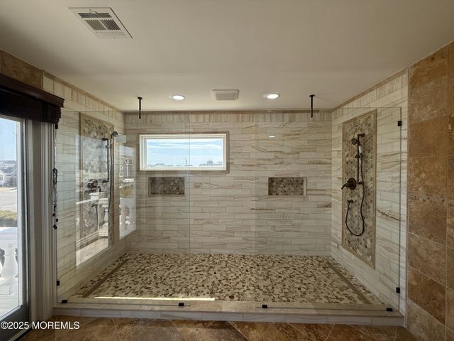 220 Pointe Drive, Mantoloking, NJ 08738