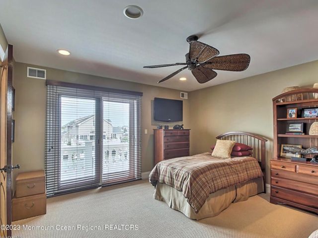 220 Pointe Drive, Mantoloking, NJ 08738