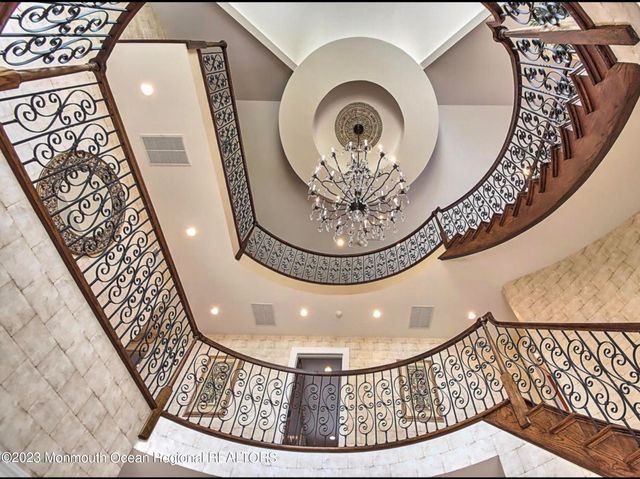 220 Pointe Drive, Mantoloking, NJ 08738