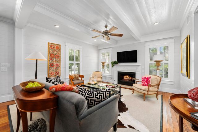 722 Jackson Street, Columbus, TX 78934