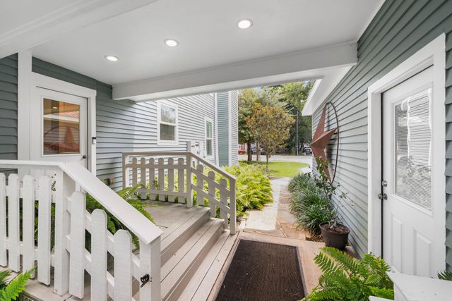 722 Jackson Street, Columbus, TX 78934