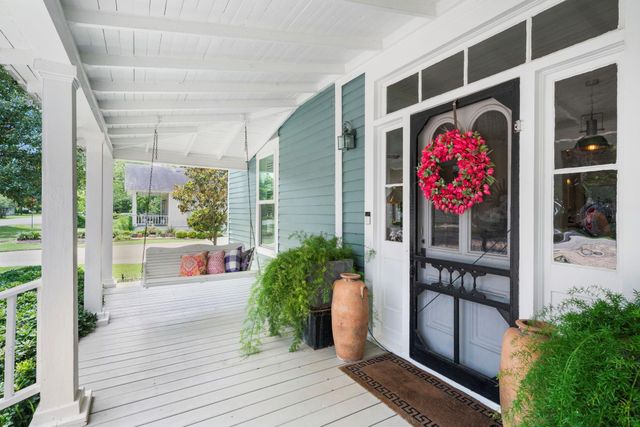 722 Jackson Street, Columbus, TX 78934