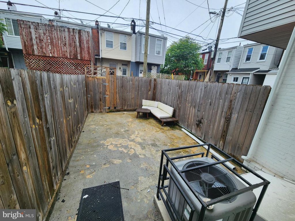 Image 10 of property listing at 1347 HERKIMER ST, Baltimore, MD 21223