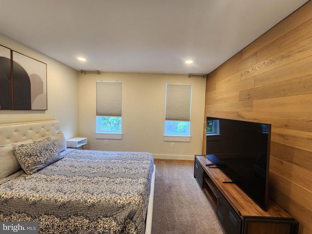 Image 22 of property listing at 1347 HERKIMER ST, Baltimore, MD 21223