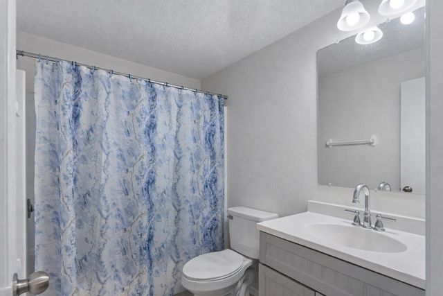 73 Kelly Way, Valparaiso, FL 32580