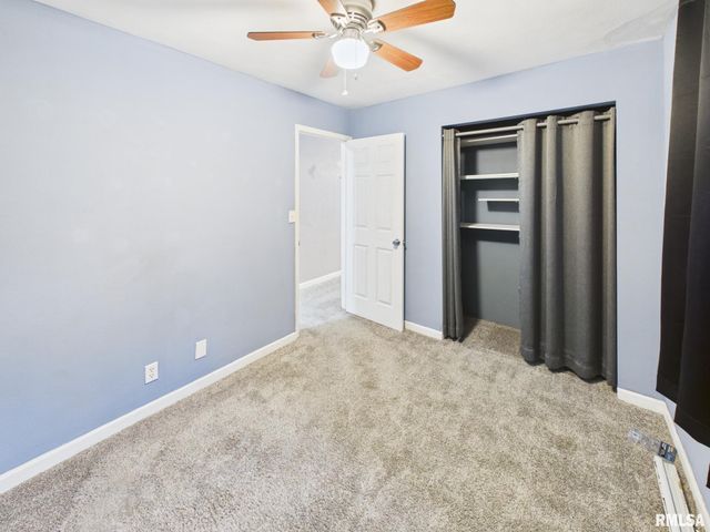 423 E JEFFERSON Street, Riverton, IL 62561