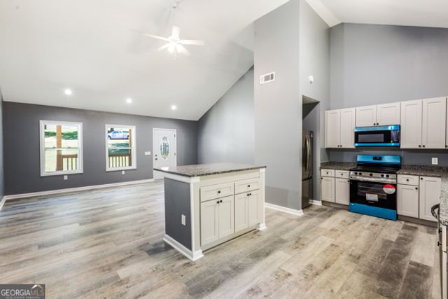 201 Deerfield Lane, Carrollton, GA 30116