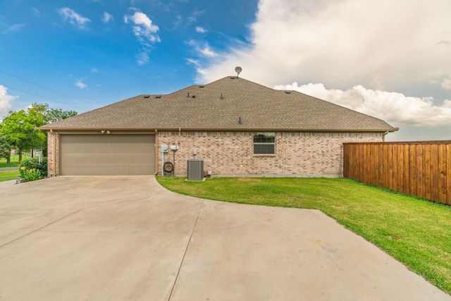 3459 County Road 2508, Caddo Mills, TX 75135