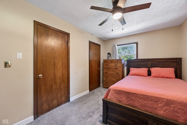 102 Juliet Lane, Bedford, IN 47421
