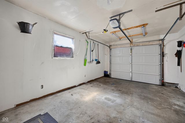 102 Juliet Lane, Bedford, IN 47421