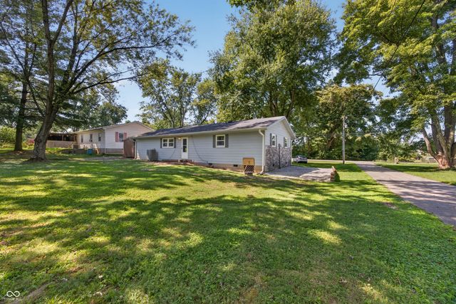 102 Juliet Lane, Bedford, IN 47421