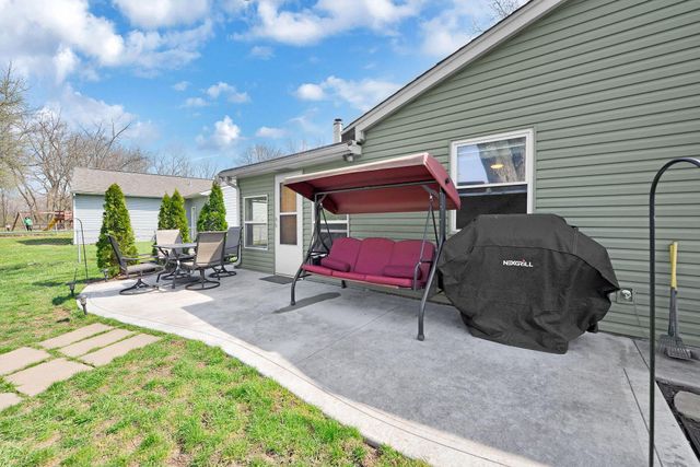 6558 Maple Way, Galloway, OH 43119