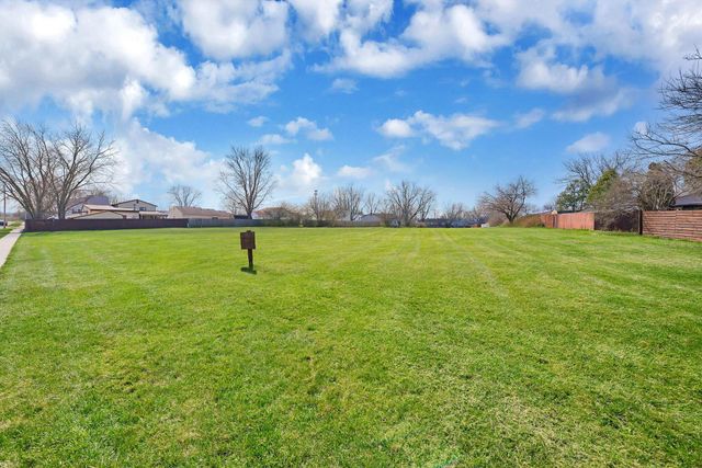 6558 Maple Way, Galloway, OH 43119