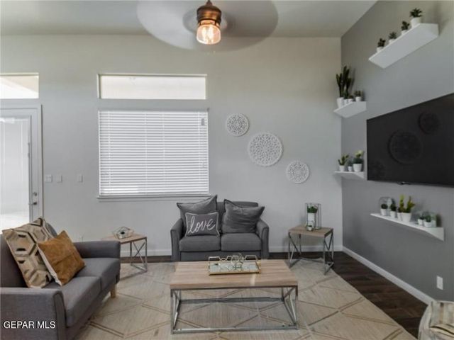 9753 Peaceful Valley Drive, El Paso, TX 79927